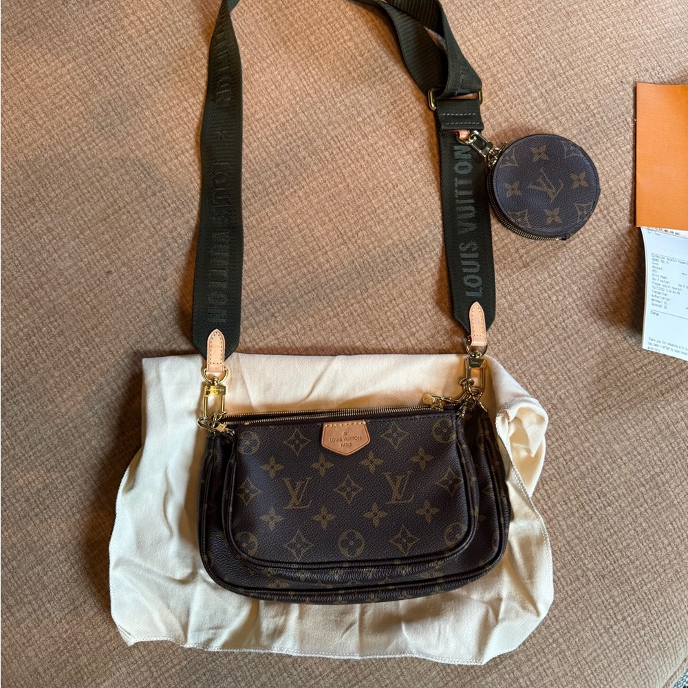 Louis Vuitton Multi Pochette crossbody
